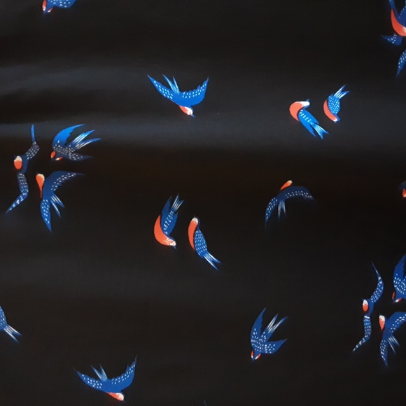 Stretch Top Small/Med Bird Pattern Black Red Blue LoveJ Short Sleeve Cute - Picture 3 of 8